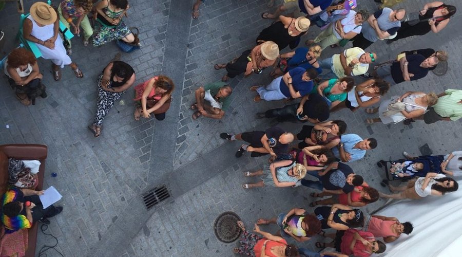 Primer orgullo celebrado en Conil y en el Taller del arte con exposicion de pinturas relacionada