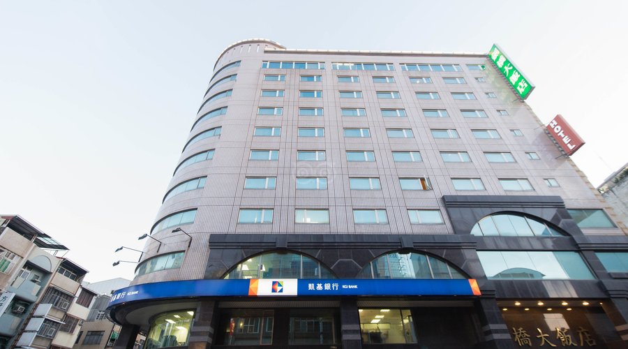 The Cambridge Hotel