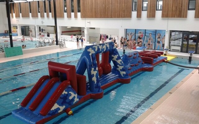 Structure gonflable pour les enfants (vacances scolaires)
