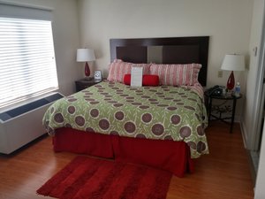 Room & Suite