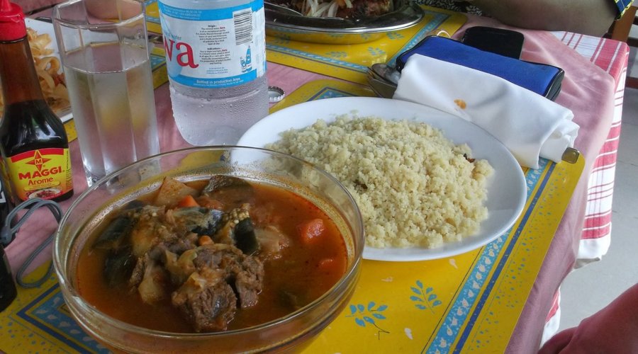 Kédjénou de Poulet avec Atiéké