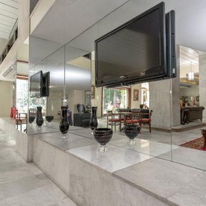 Hotel Sao Paulo Inn in Sao Paulo, image may contain: Flooring, Floor, Monitor, Screen