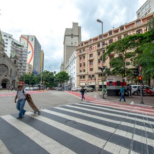 Hotel Sao Paulo Inn in Sao Paulo, image may contain: Flooring, Floor, Monitor, Screen