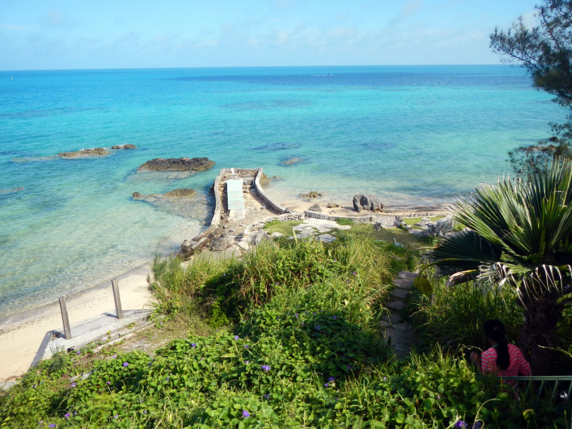 Exploring Glass Beach in Bermuda: A Hidden Gem of Nature