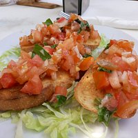 Bruschetta con tomate