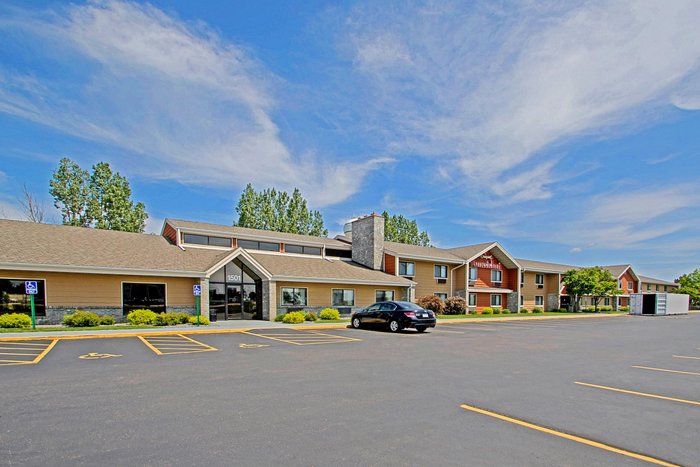 hotels in plover wi