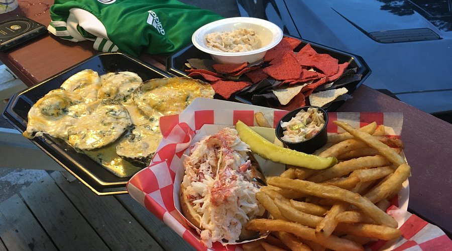 Nick's Pizza and Clam Bar