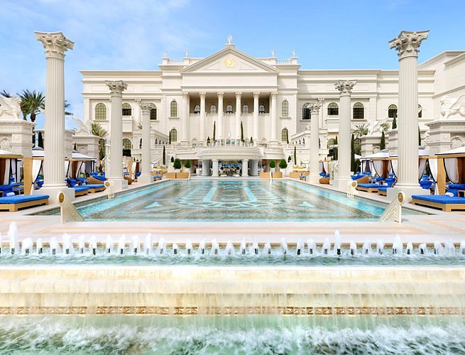 CAESARS PALACE LAS VEGAS HOTEL & CASINO - Updated 2023 Prices & Resort  Reviews (NV)