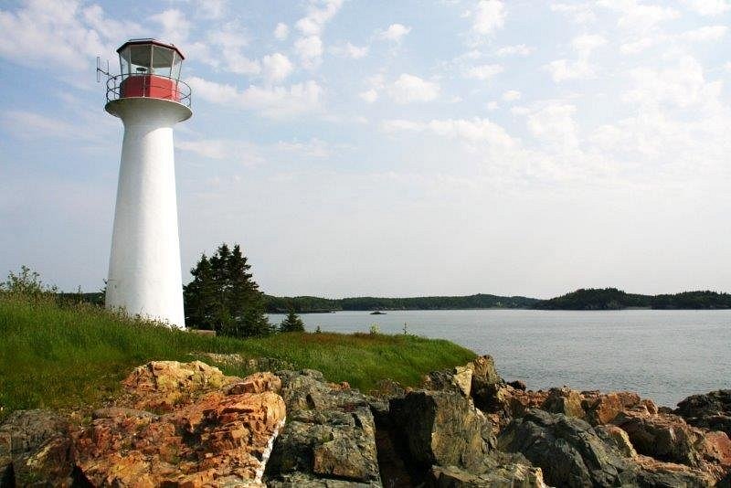 Lighthouse Point Lighthouse image