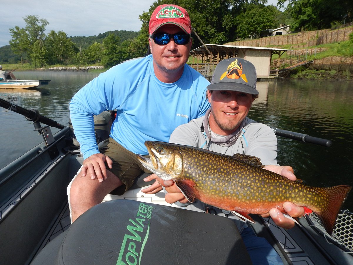 White River, Arkansas Fly Fishing Lodge » Outdoors International