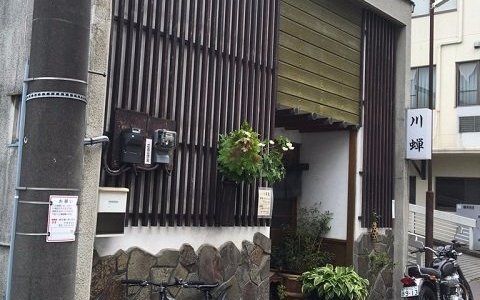 お店の外観
