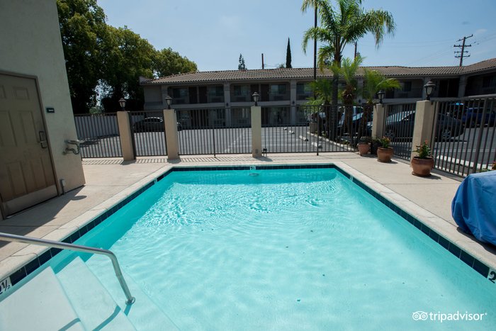 BURBANK INN & SUITES $162 ($̶1̶8̶9̶) - Prices & Hotel Reviews - CA