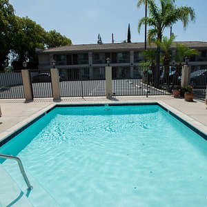 The Pool at the Burbank Inn & Suites