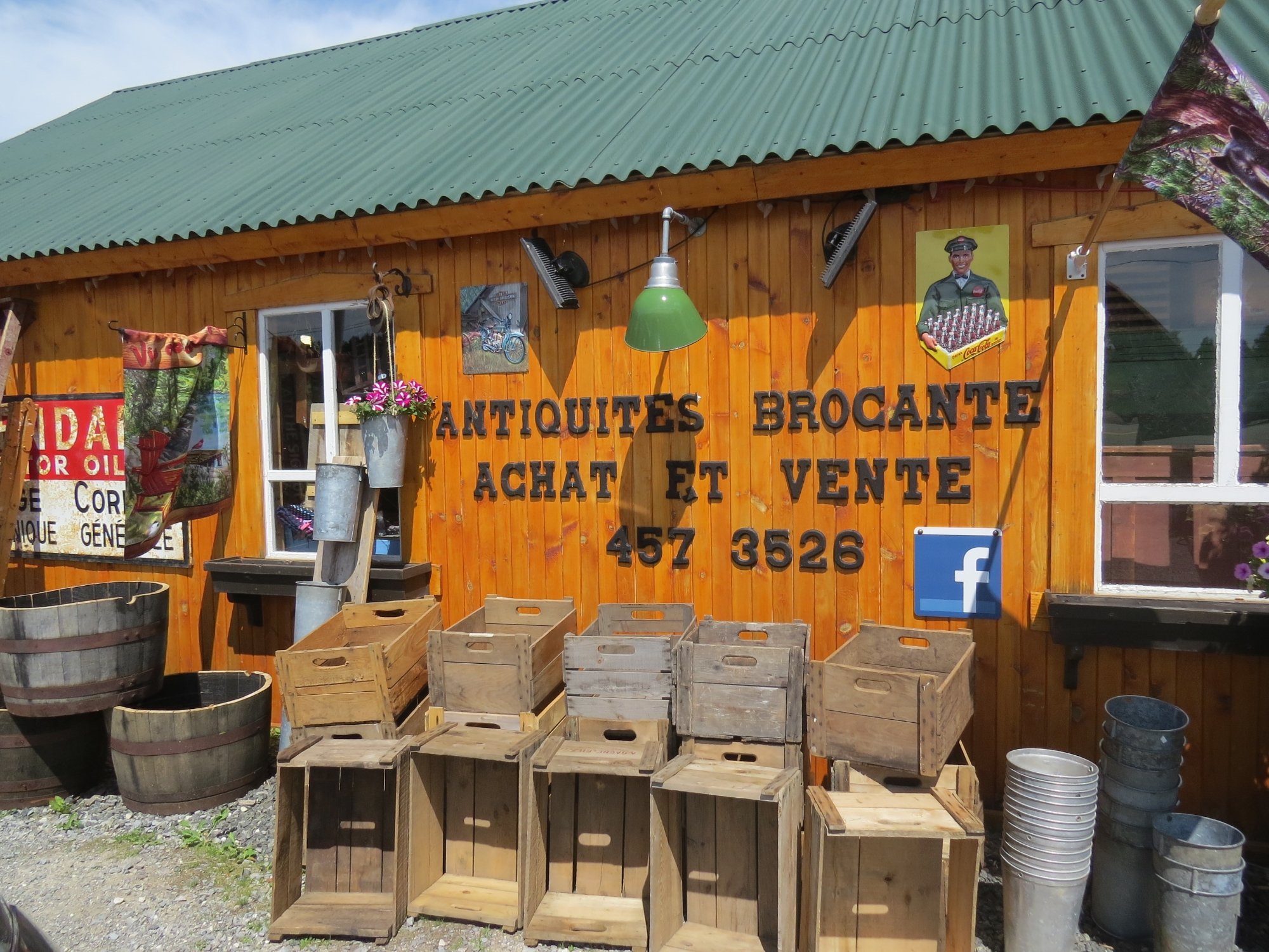 ANTIQUITES BROCANTE DE CHARLEVOIX - All You Need to Know BEFORE