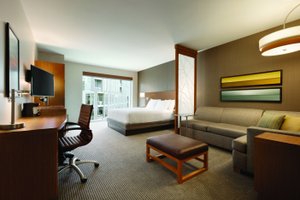 Room & Suite