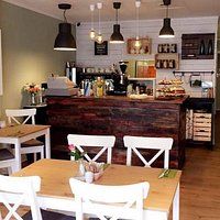Rose Cafe & Bistro