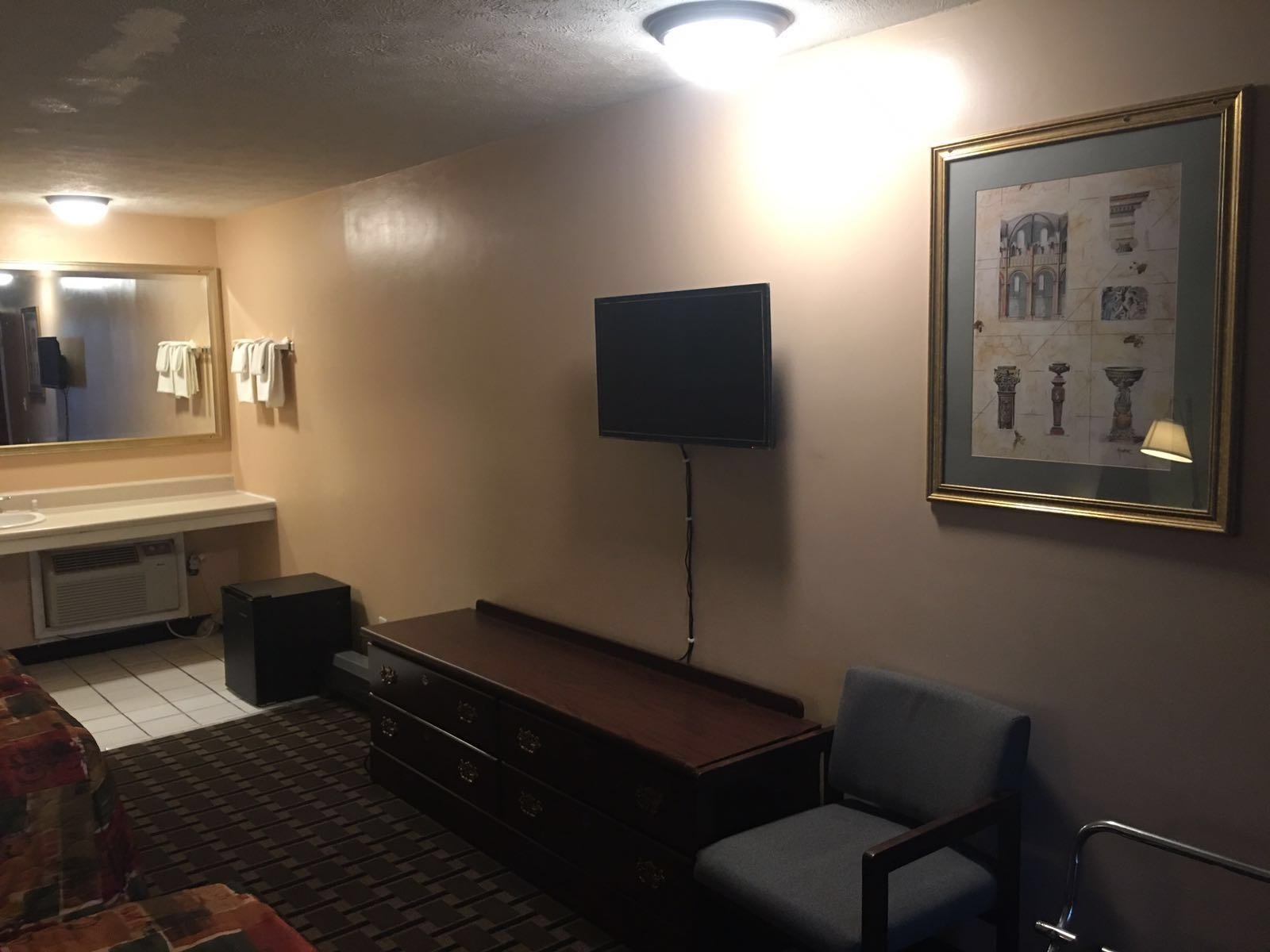 Rom på Gray Plaza Motel: Bilder og anmeldelser Tripadvisor De 20+ beste bildene for Interior | hjemmeinnredning, design