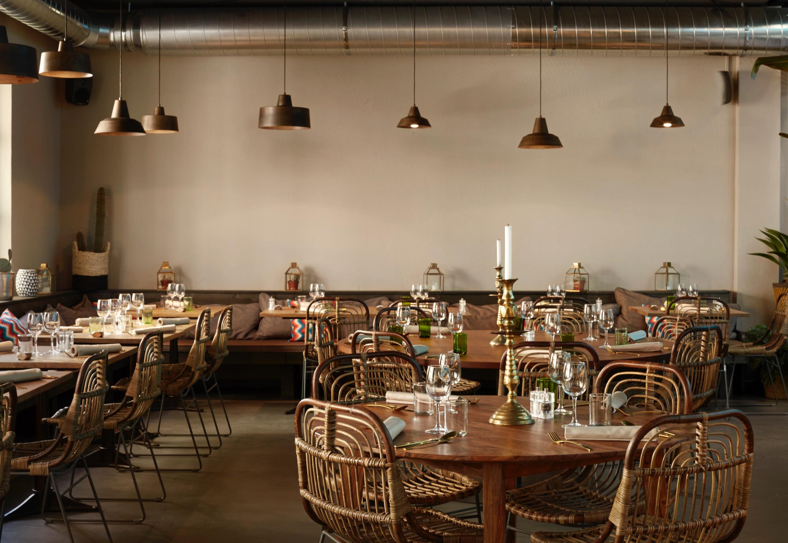 Alma restaurant discount