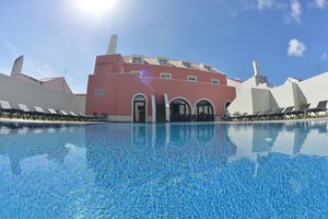 Piscina e praia