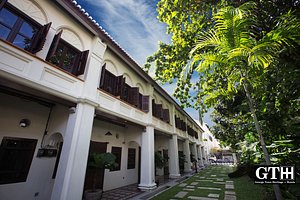 Muntri Grove Hotel in Penang Island, image may contain: Villa, Hotel, Resort, Plant
