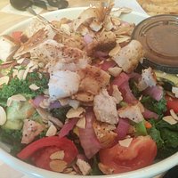 Kale salad with chicken