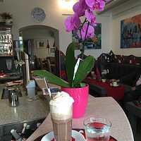 Cafe Pizzeria Central
