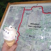 The Williamson Town Loop stops by Yia Yia's