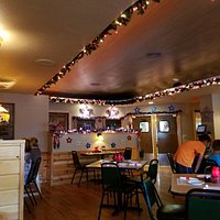Mad Dan's main dining area