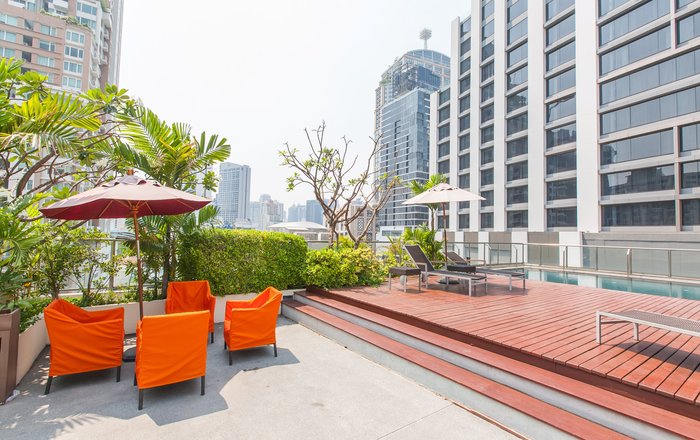 Oakwood Residence Sukhumvit 24 Pool: Pictures & Reviews - Tripadvisor