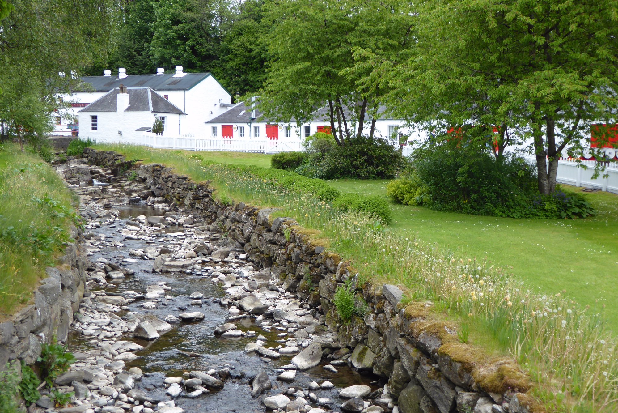 EDRADOUR DISTILLERY All You Need to Know BEFORE You Go with Photos