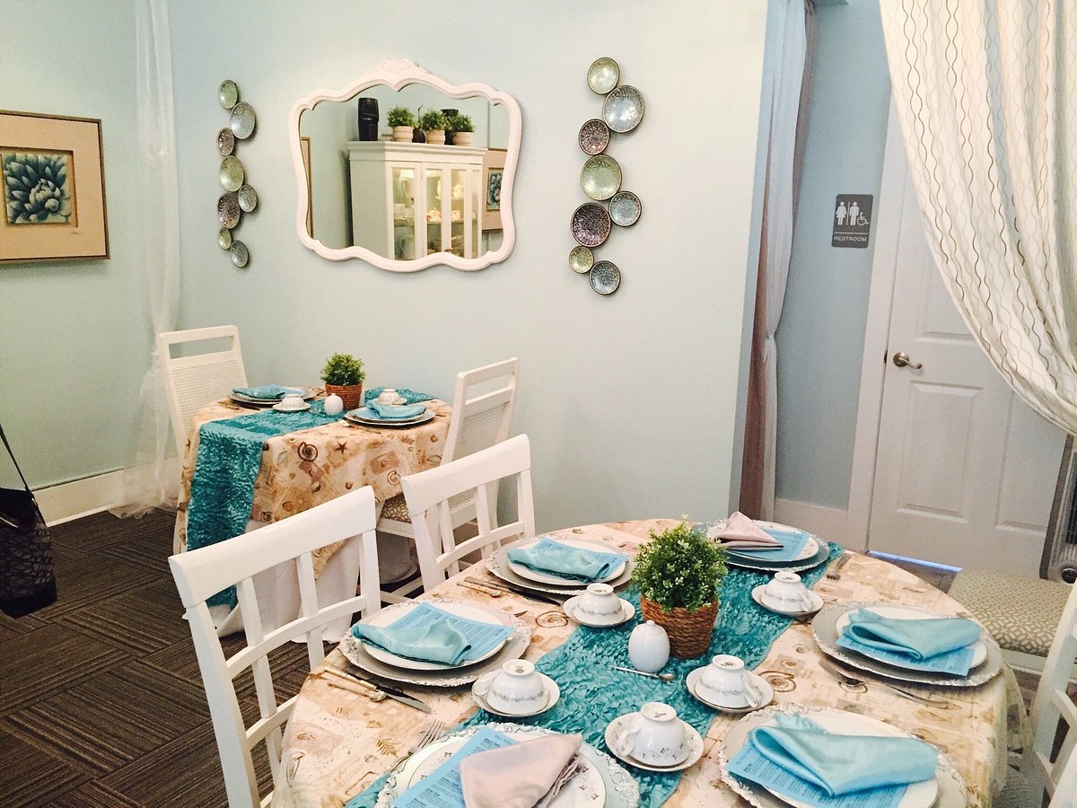 Discover White Heron Tea and Gifts: A Unique Tea Experience in New Port Richey
