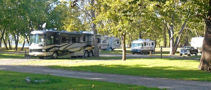 MILLPOINT PARK - Updated 2024 Campground Reviews (East Peoria, IL)