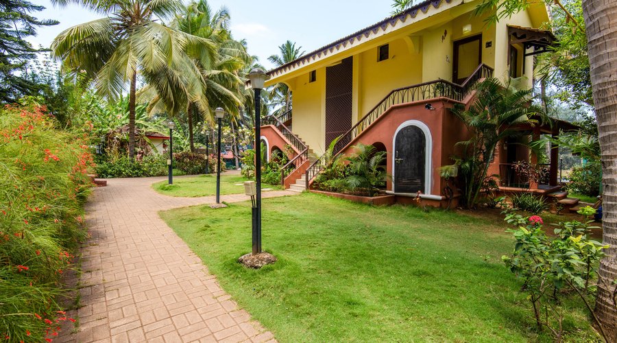 Grounds at the Miramar Residency