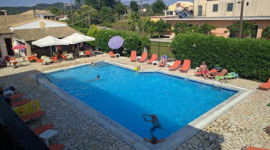 Dora Apartments Argirades