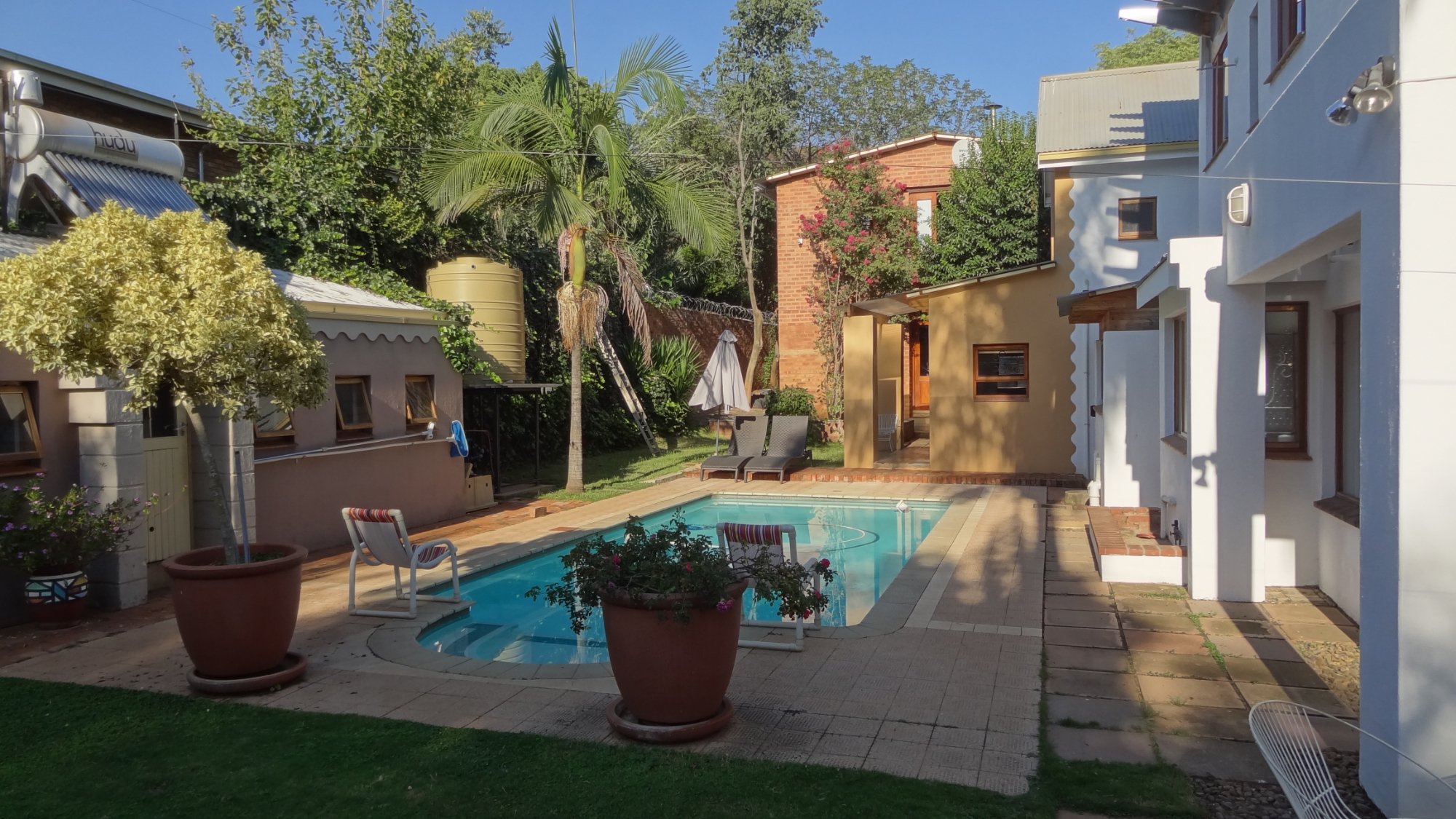 BED & BREAKFAST IN HATFIELD $54 ($̶6̶1̶) - Pretoria B&B Prices & Reviews