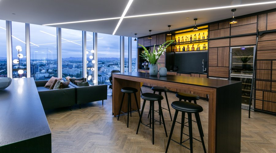 Tower Suites Skylounge