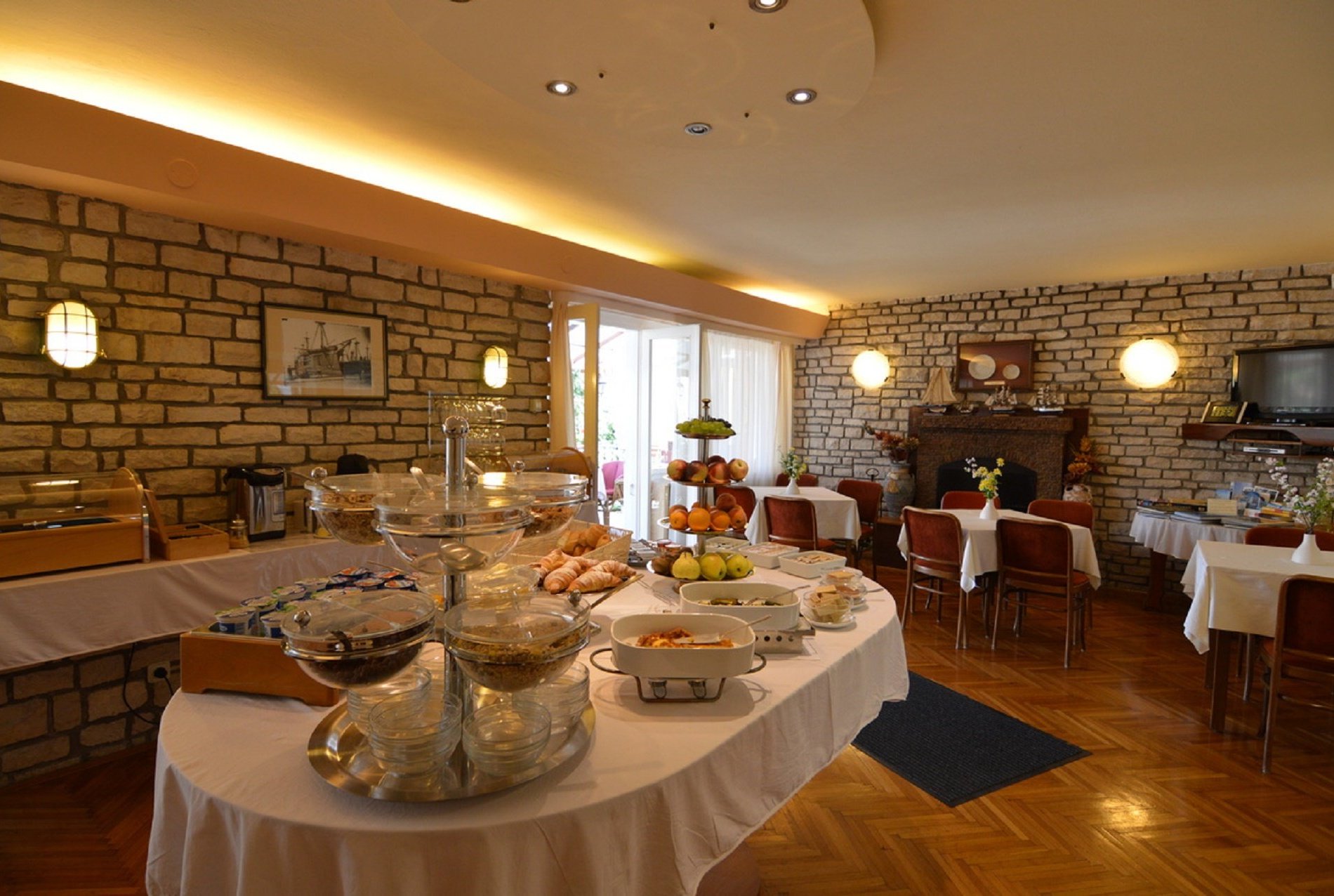 B&B Baron Gautsch by null