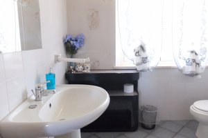 Room & Suite