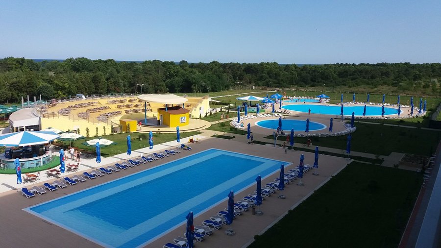 Blaxy Premium Resort Prices Reviews Douazeci Si Trei August Romania Tripadvisor