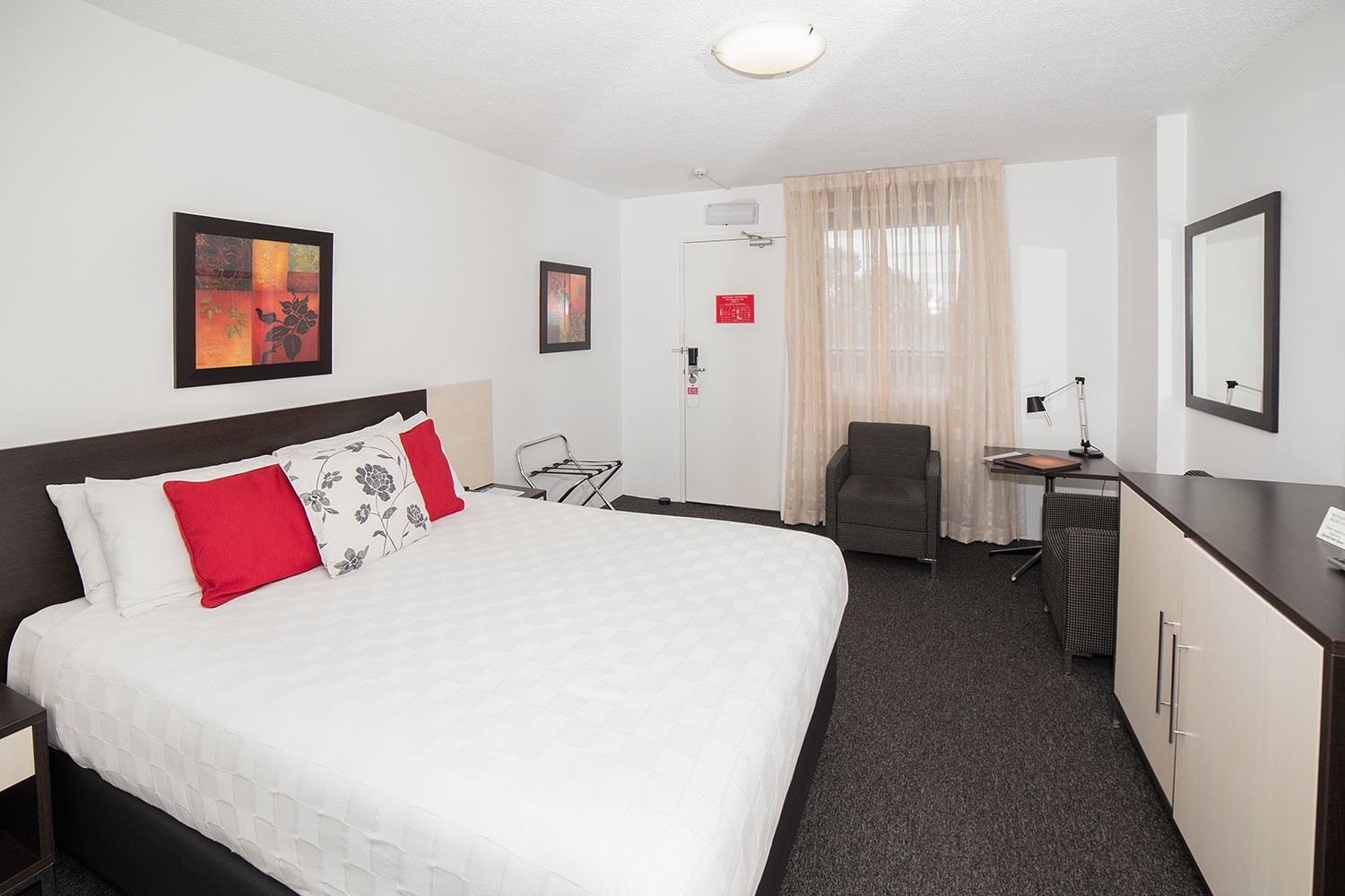 Townhouse Hotel Wagga by null