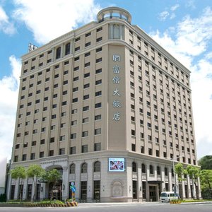 台北富信大飯店外觀