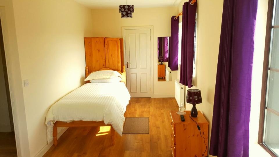 Auntie B's Bed & Breakfast Ardara Rooms: Pictures & Reviews - Tripadvisor