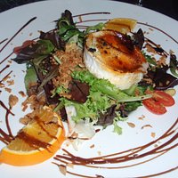 Ensalada con queso de cabraRestaurante