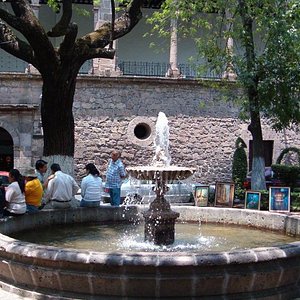 Fuente de agua Pokemon / Pokemon water fountain