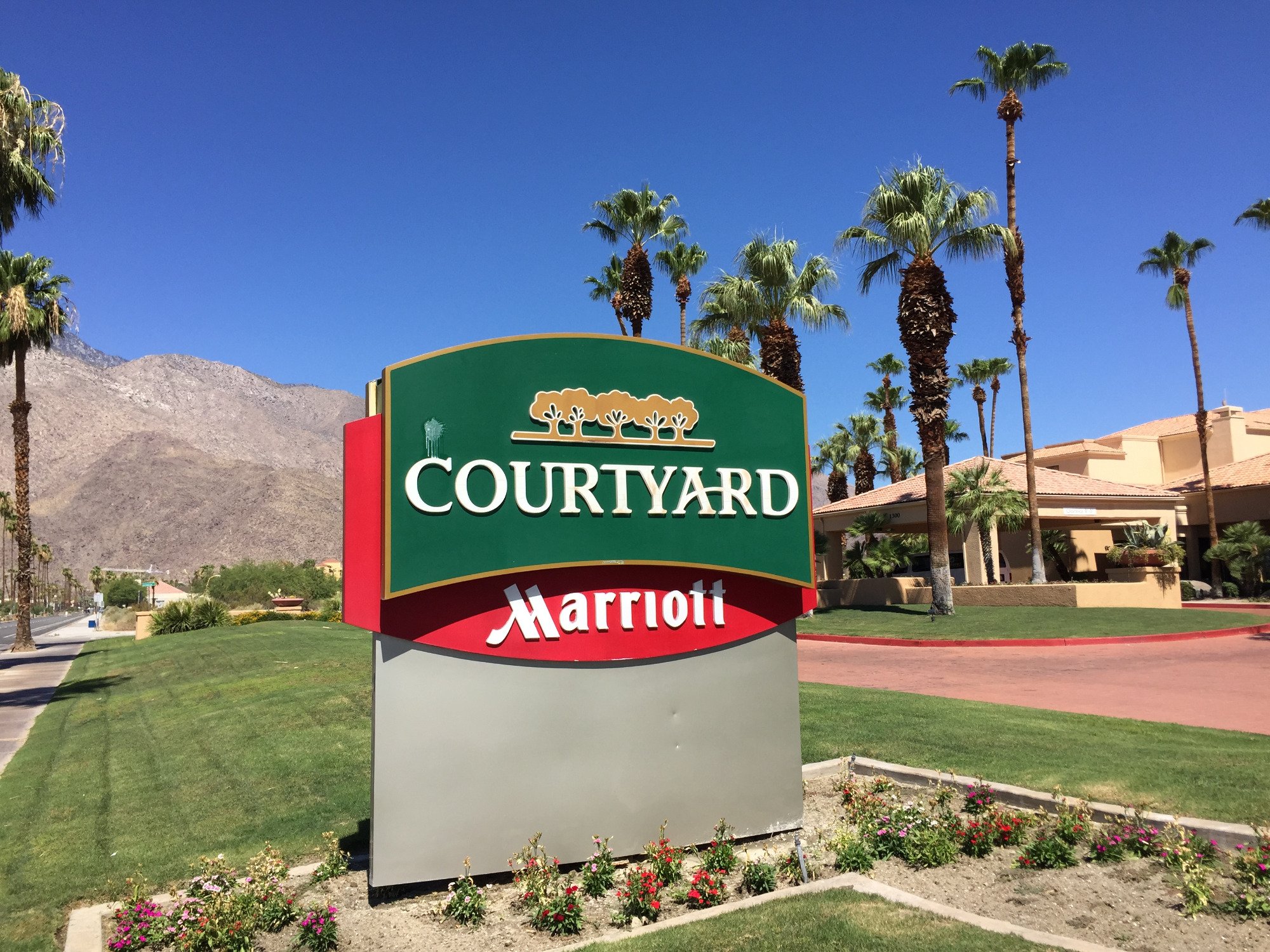 Courtyard By Marriott Palm Springs C 2 3 2 C 126 UPDATED 2022   Courtyard Palm Springs 