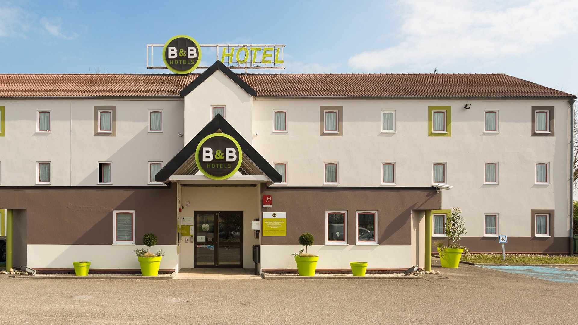 B&B HOTEL Strasbourg Nord Artisans - Tarifs 2022 - Tripadvisor