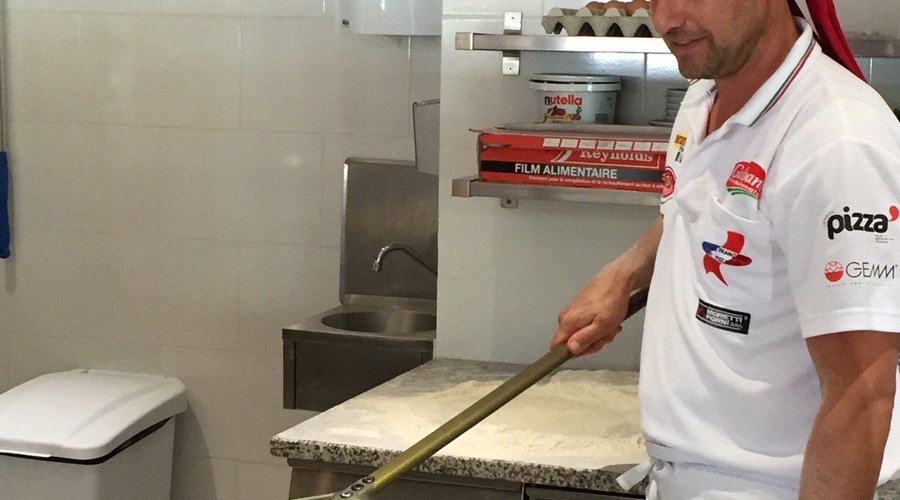 Pizza Leone