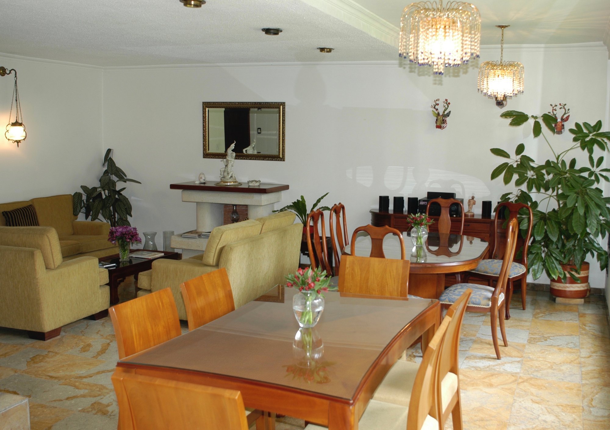 ALOJAMIENTO MI CASA (Bogota) - B&B Reviews & Photos - Tripadvisor