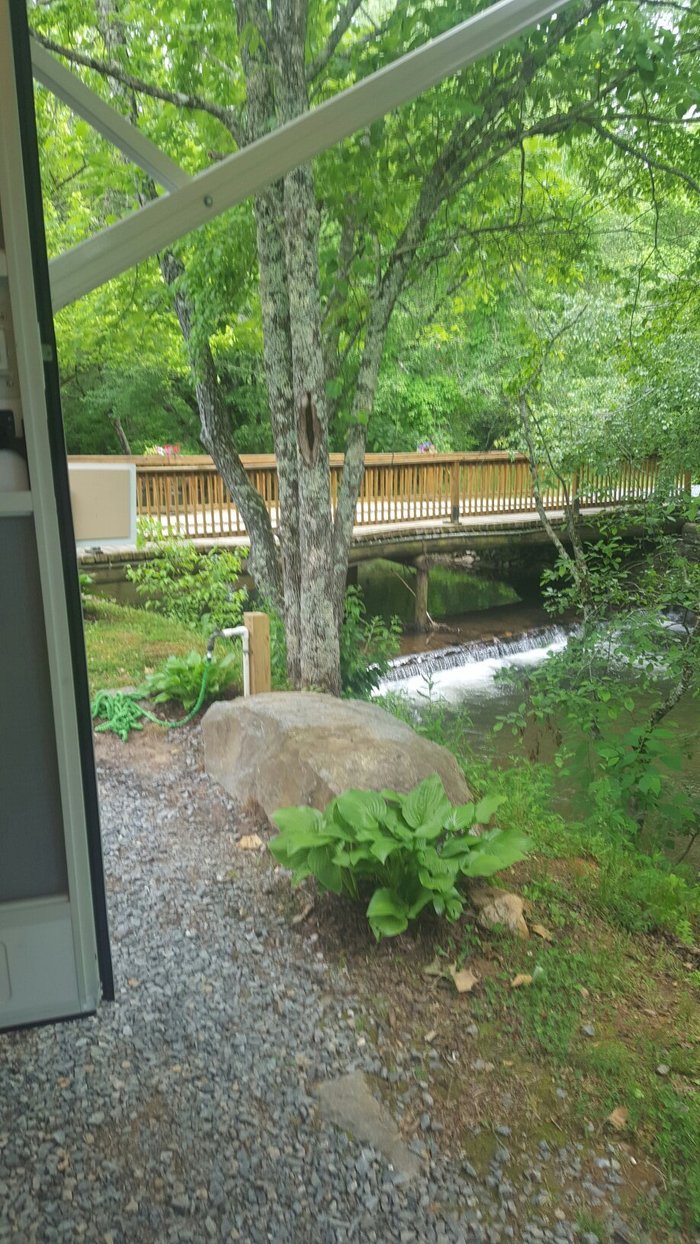 Toccoa Valley Campground And Tubing (블루 리지) - 호텔 리뷰