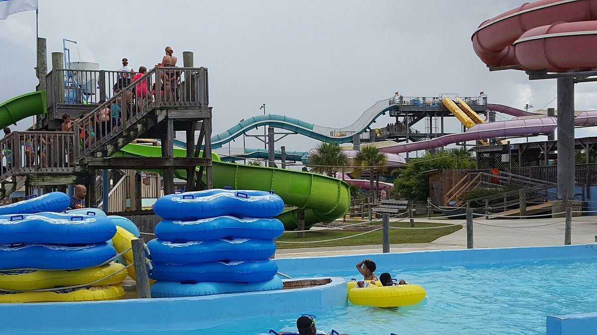 A Titanic New Water Park Has Opened With A Tidal Wave Of Entertainment -  Secret Houston